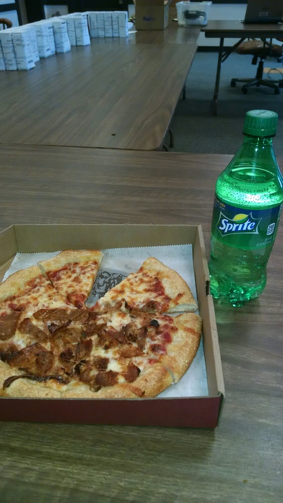 Road Runner Pizza Pizza 222 Chandler St, Worcester, MA Restaurant