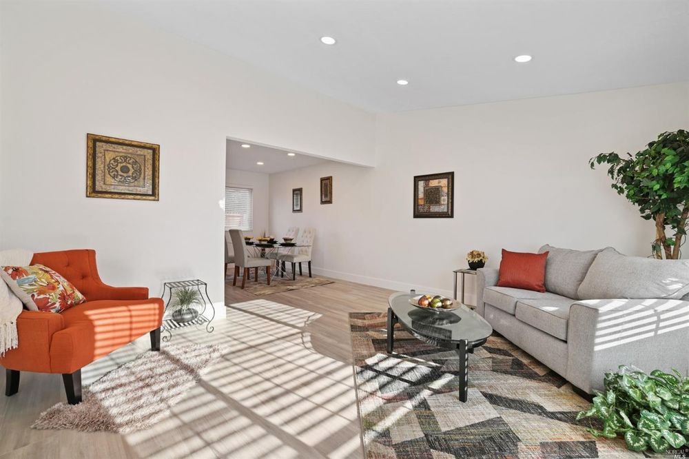 image of business Cozy Chic Design & Home Staging