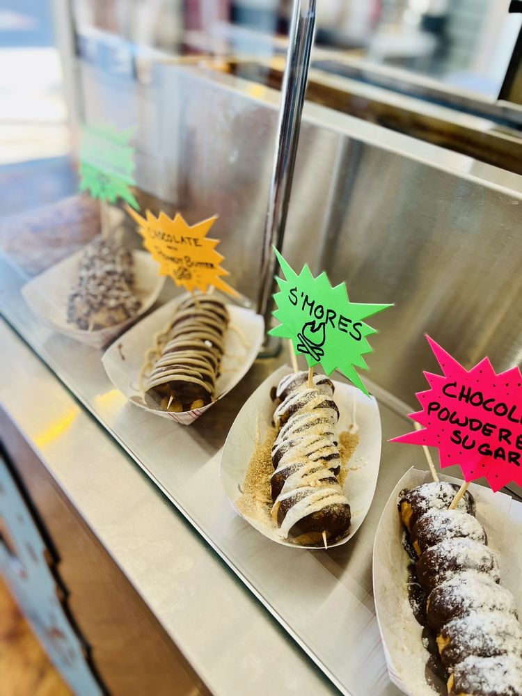 Auggie’s Mini Donuts