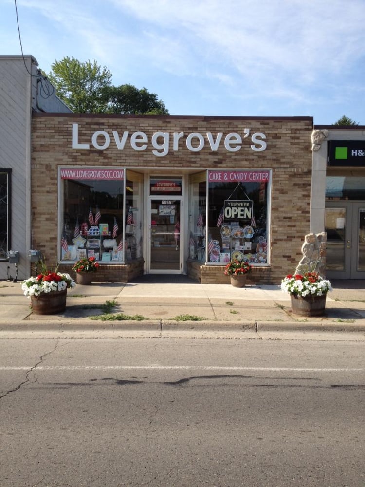 Lovegrove’s Cake & Candy Center Candy Stores 3213 S Linden Rd