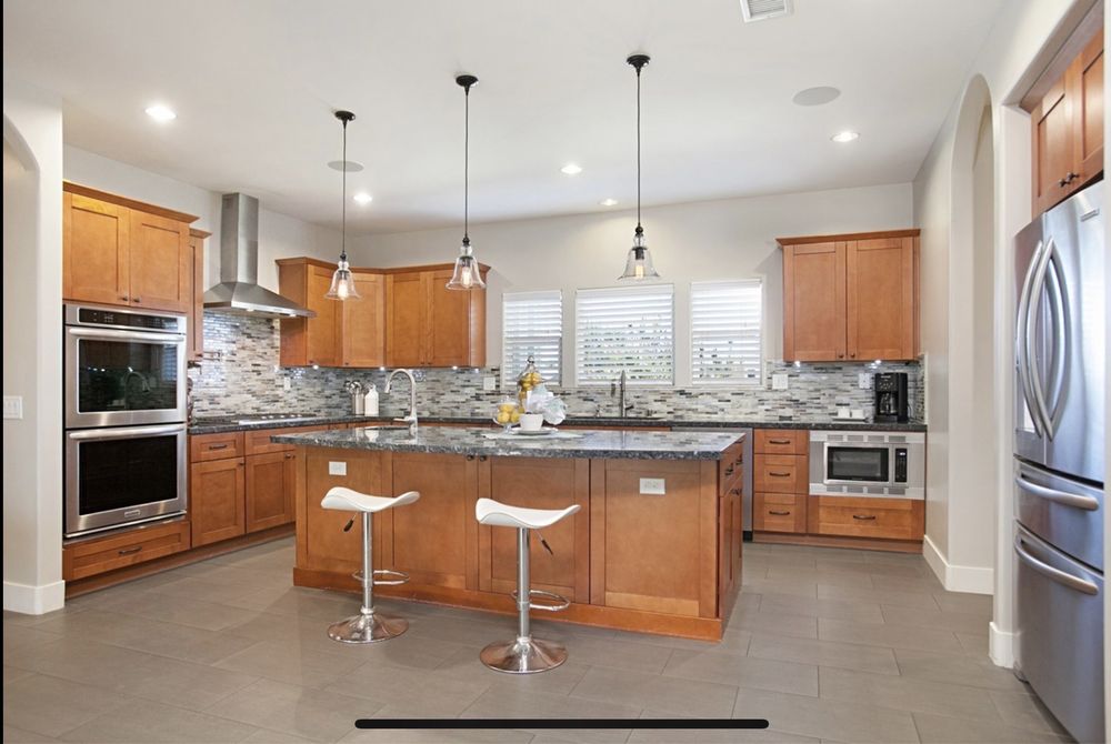 San Diego Painting & Refinishing