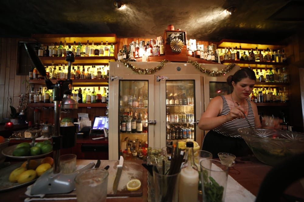 Sun Liquor 56 Photos & 349 Reviews Lounges 607 Summit Ave E