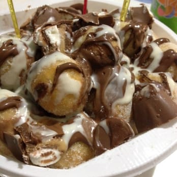 Chocolate naples 17 photos desserts via ripuaria 277 ... Tavolino con sedie frozen