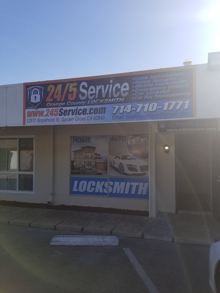 24 5 Service Keys Locksmiths 12570 Brookhurst Street Garden 24 5 Service Keys Locksmiths 12570 Brookhurst Street Garden Grove Ca Phone Number Yelp