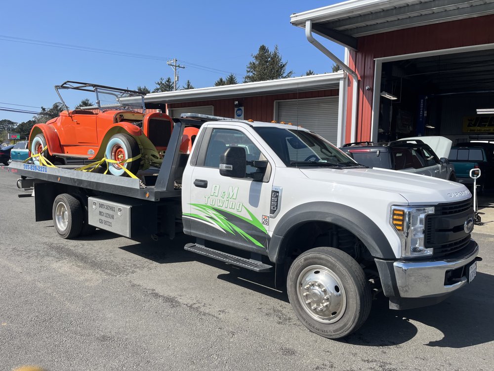 A & M Towing
