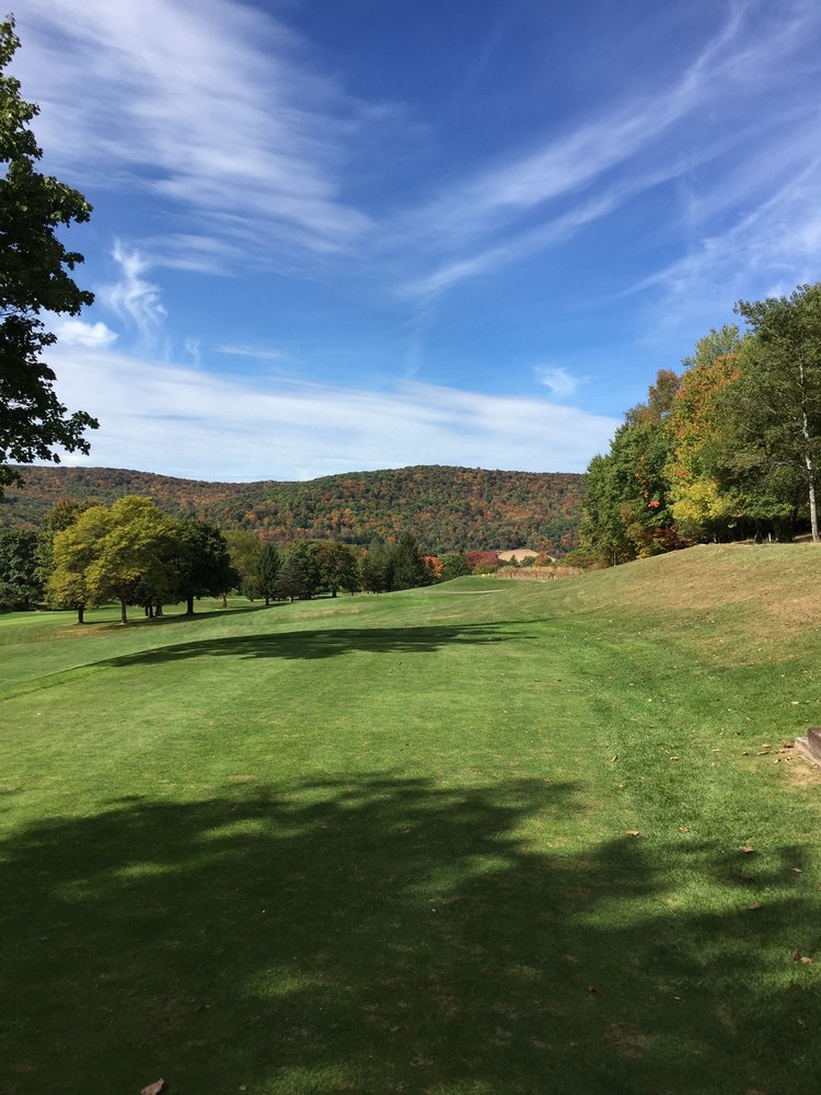 Elkdale Country Club