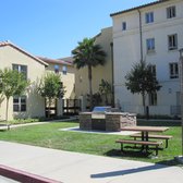 Weyburn Terrace Apartments Ucla Graduate Housing 20 Photos 25 Photo Of Weyburn Terrace Apartments Ucla Graduate Housing Los Angeles Ca United