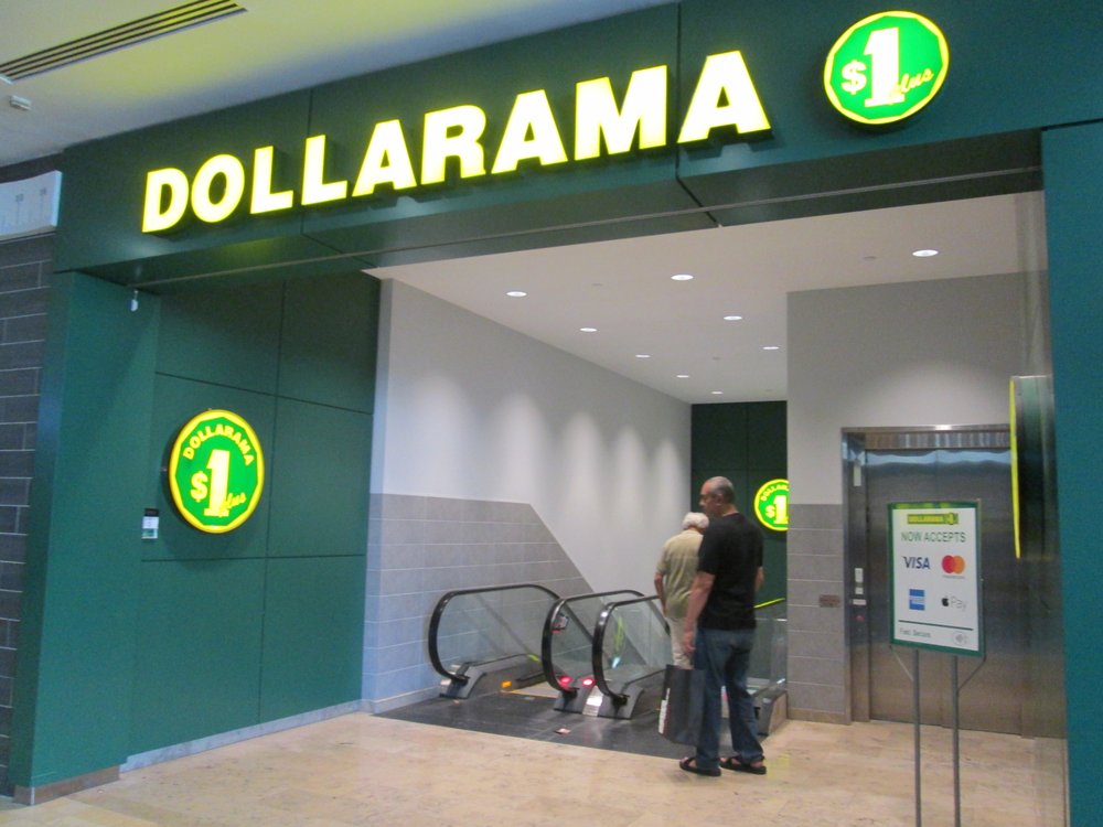 Dollarama Dollar Store 100 City Centre Drive, Mississauga, ON