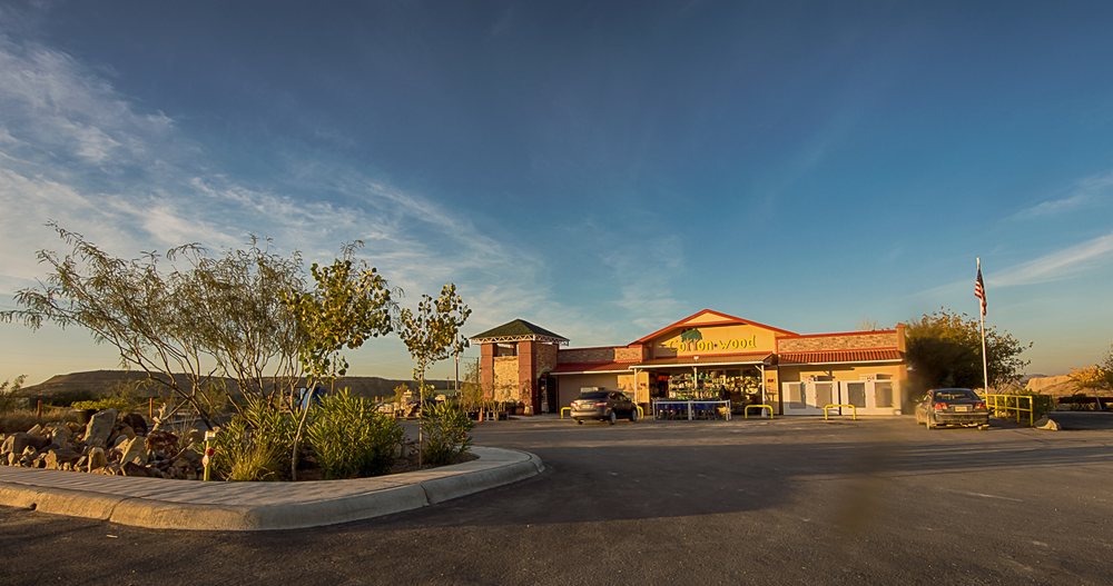 Cottonwood General Store 33 Photos & 17 Reviews Grocery 53710