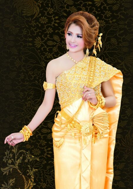 Make Up And Up Do Outfit For Cambodia Wedding By Vanna Yelp