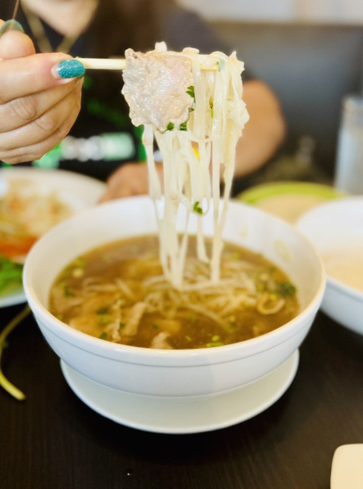 3 Miền Vietnamese Kitchen