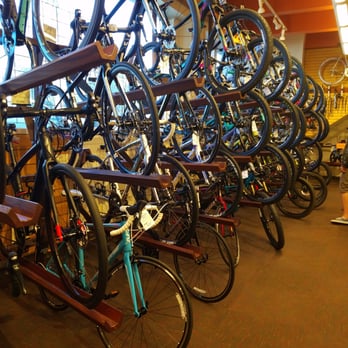 River City Bicycles 59 Photos 178 Reviews Bikes 706 Se M L Photo Of River City Bicycles Portland Or United States