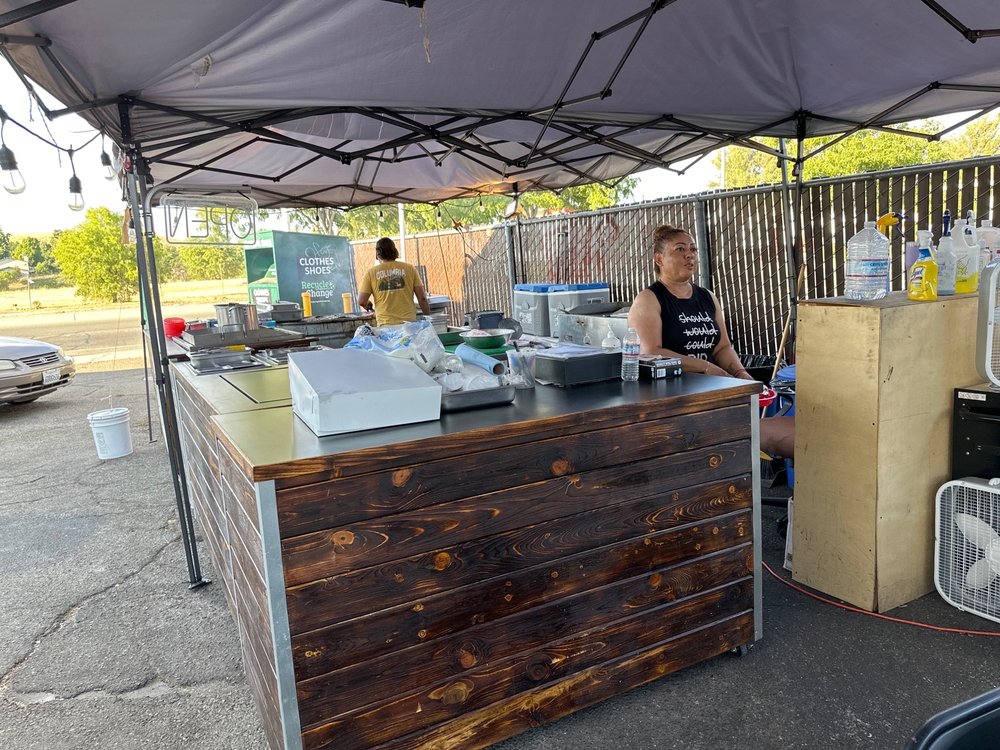 Los Zapata Grill