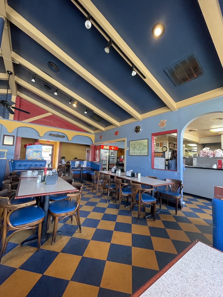 Zorba's Gyro On A Spit