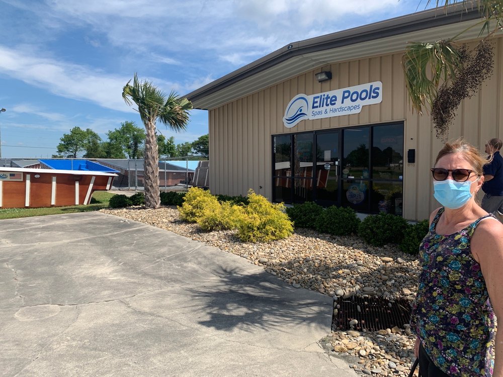 Elite Pools Spas & Hardscapes