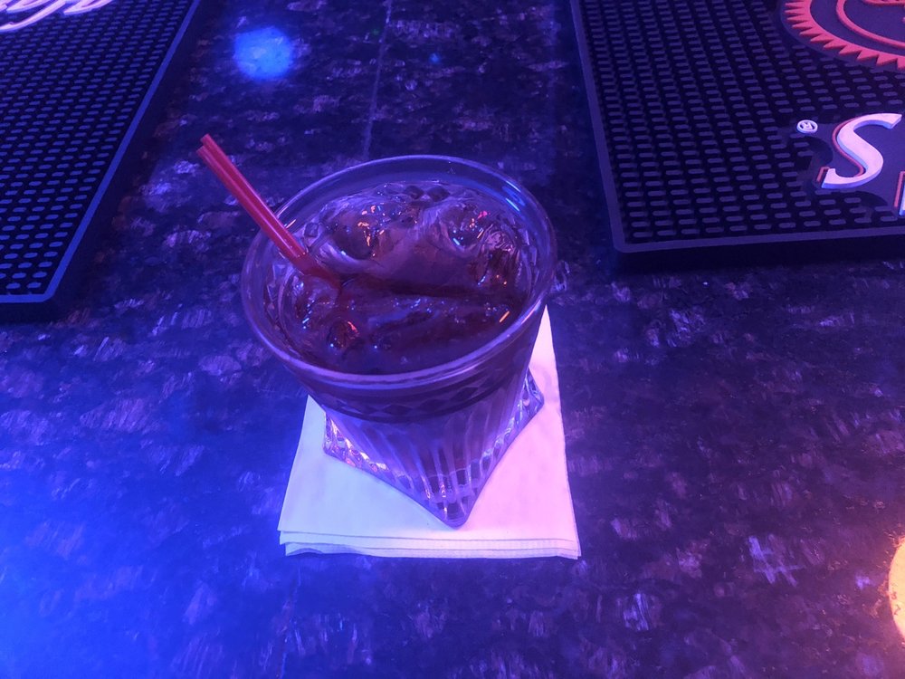 Metric Bar & Grill
