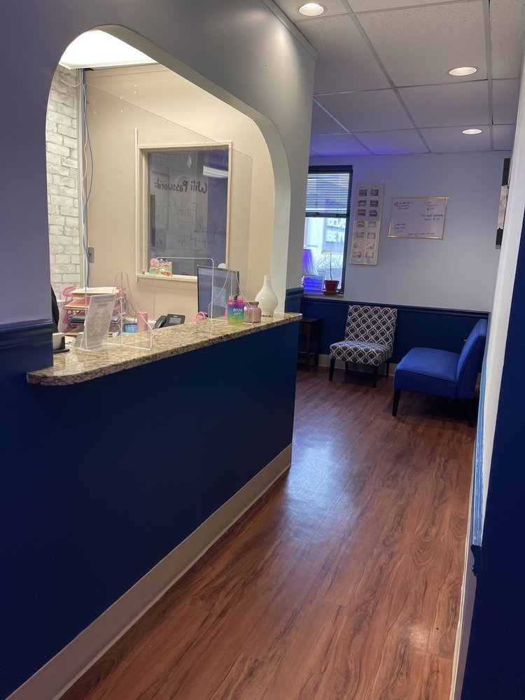 image of business Aslemand Fariba, DDS