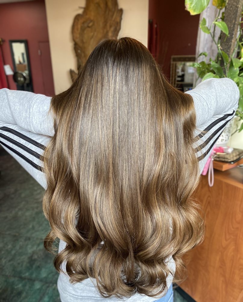 Fifth Avenue Salon & Color Group