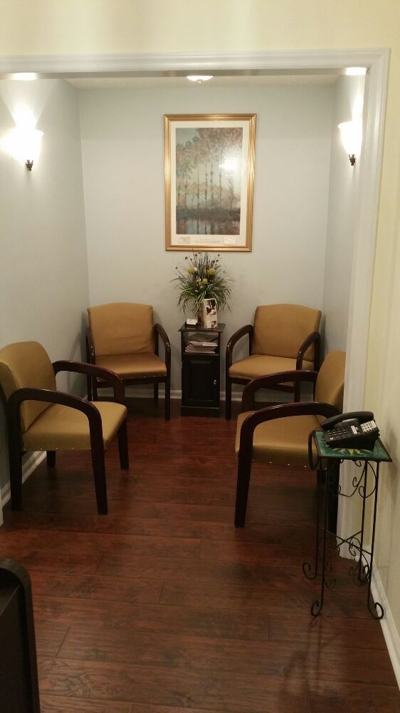 A Moment in Time Massage Therapy with Mellany Mealy