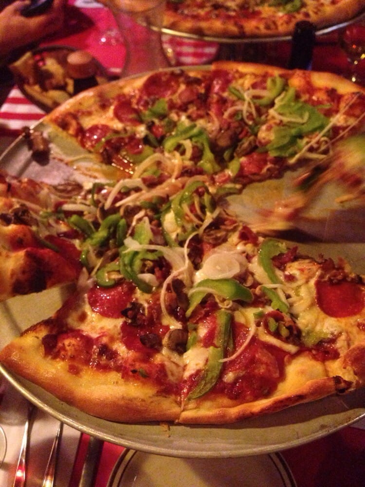 Vivio’s Restaurant 19 Photos & 40 Reviews Pizza 4531 S Straits