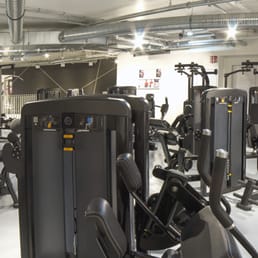 Fotos zu Fitness First - Black Label Club - Yelp Fotos zu Fitness First - Black Label Club - Yelp