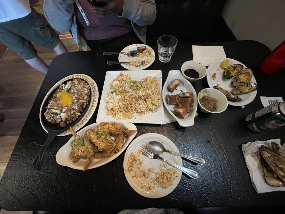 Bistro Manila