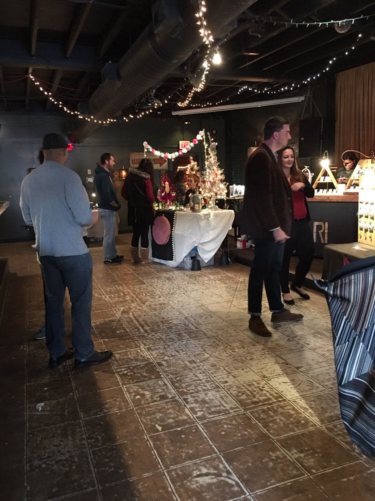 Gay in Charlotte, North Carolina GaySexRainbow