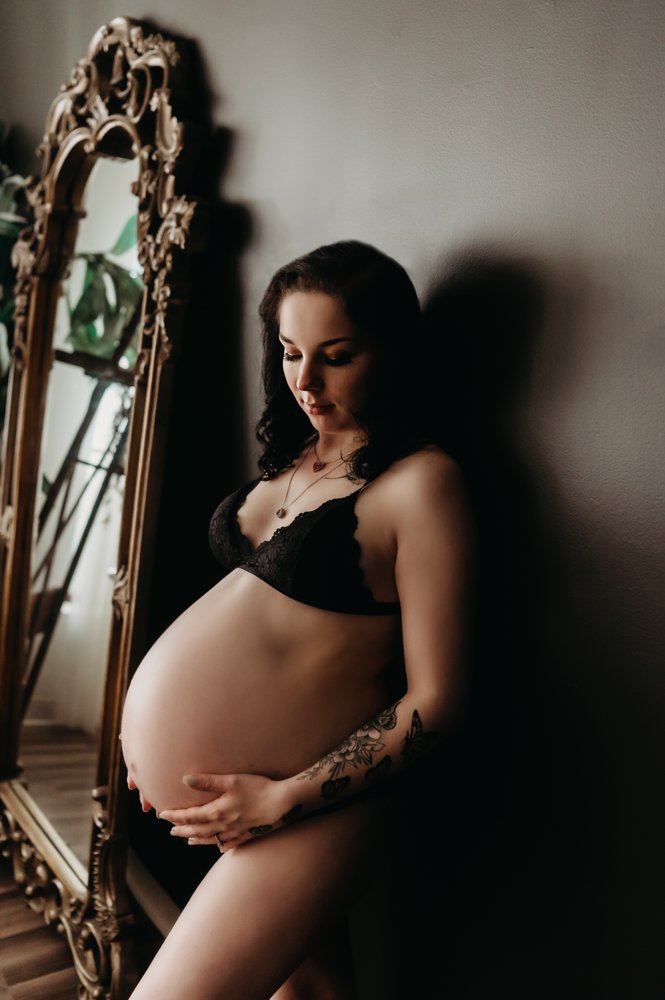 Lovely Day Events Pittsburgh Maternity & Newborn Photography
