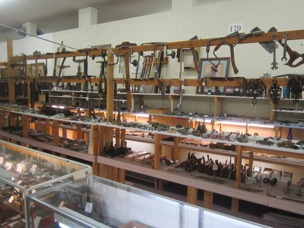 Fayetteville Antique & Craft Mall