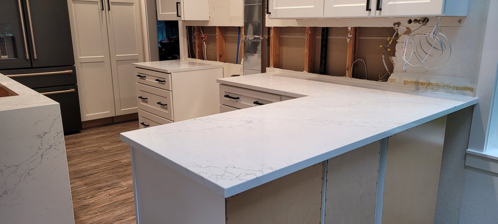 Devine Countertops, Flooring & Cabinets