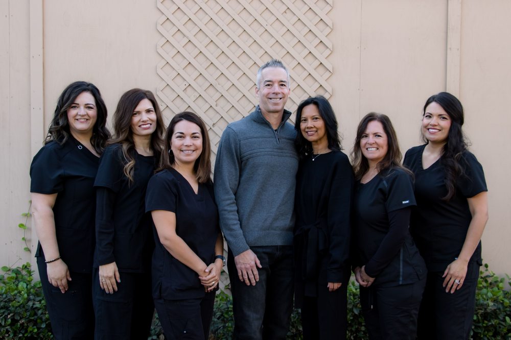 image of business Christopher and Anne Thompson, DDS