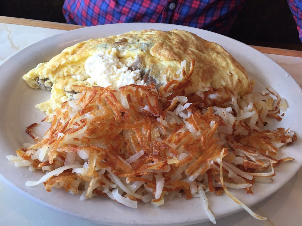 Gyro Omelet with Hashbrowns - Yelp Gyro Omelet with Hashbrowns - Yelp