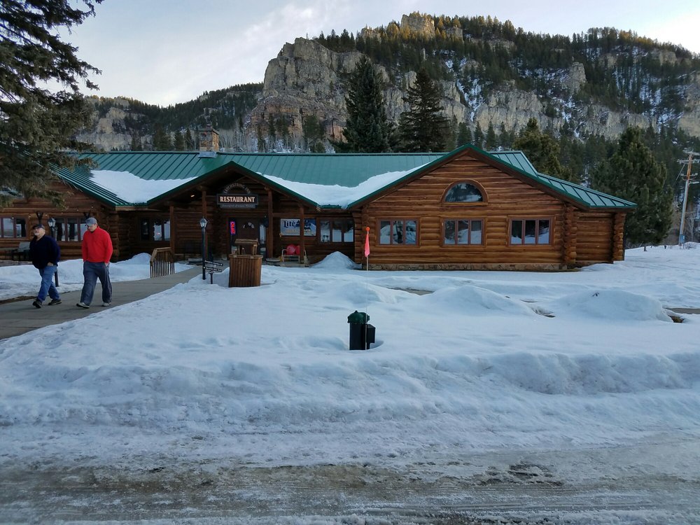 Dining Spearfish Canyon Lodge Latchstring Restaurant