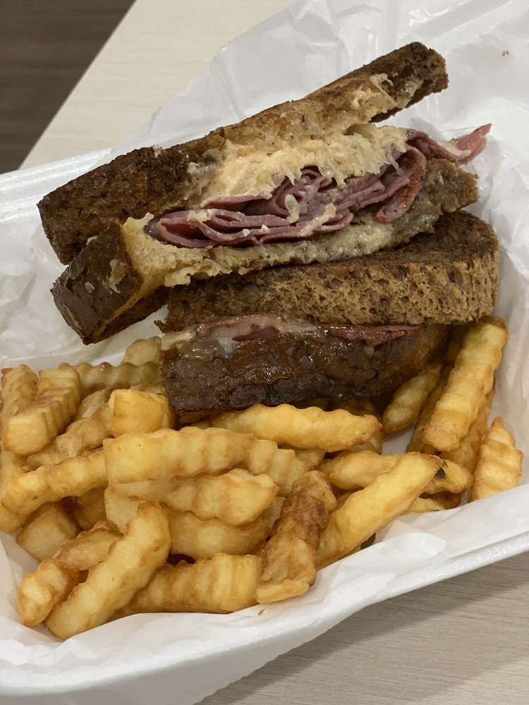 Broadway Deli & Grill