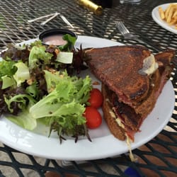 The Best 10 Restaurants Near Weston Mo 64098 Last Updated 2 O Malley S Pub