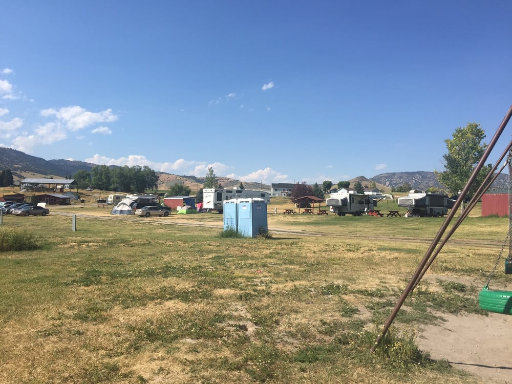 Smith's Trout Haven Go Camping America