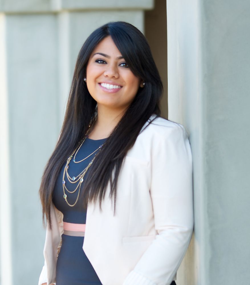 Johanna Alvarez - Team Investors Realty