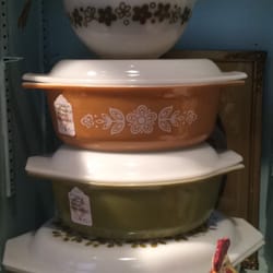 Red Fox Vintage - 28 Photos & 53 Reviews - Thrift Stores - 3014 NE