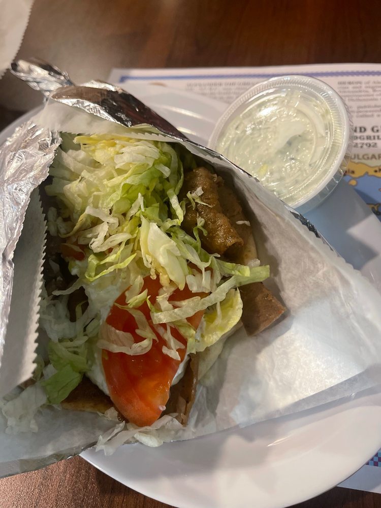 Gal'is Gyro & Grill