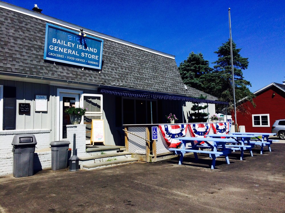 BIGS Bailey Island General Store Grocery 2124 Harpswell Islands Rd