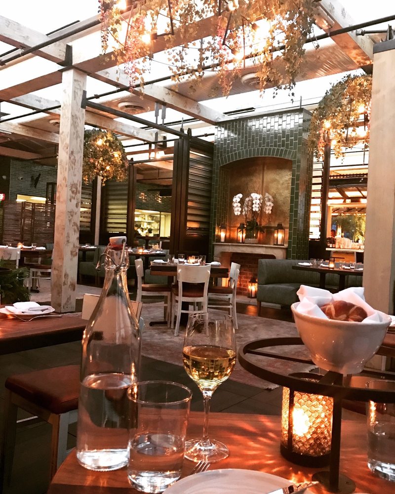 Catch LA 211 Photos & 217 Reviews Sushi Bars 8715 Melrose Ave