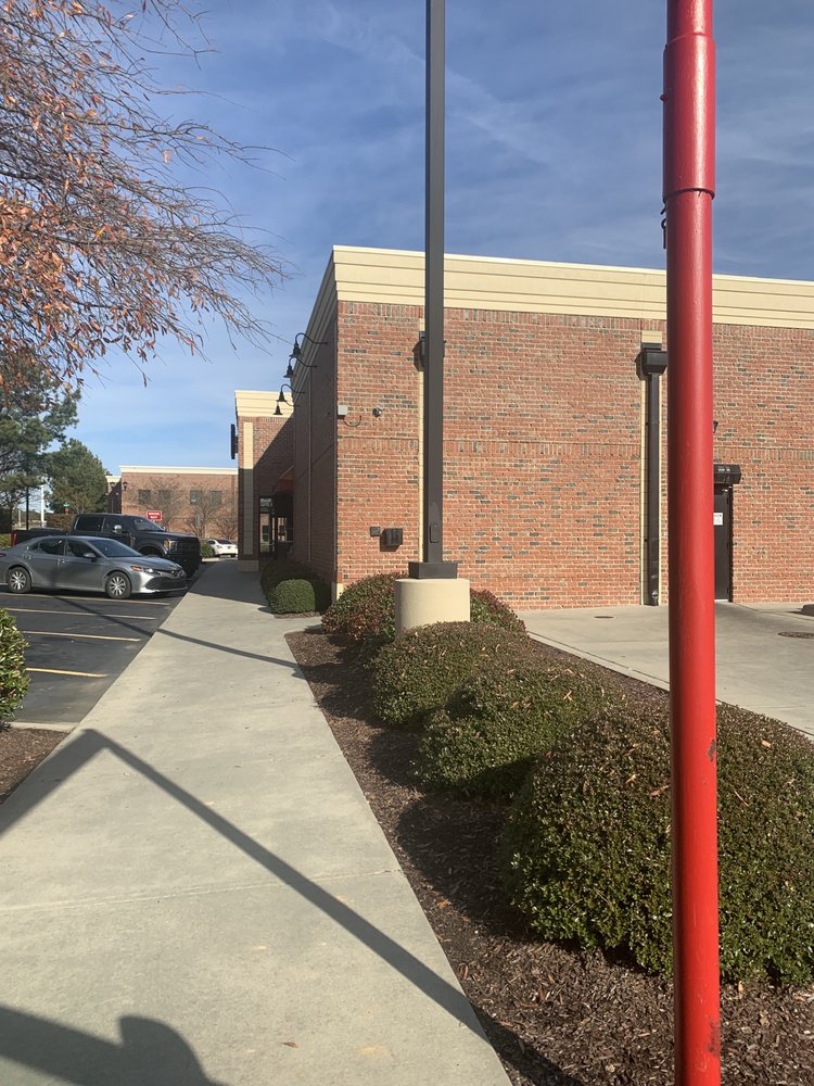 Bojangles Chicken N' Biscuits