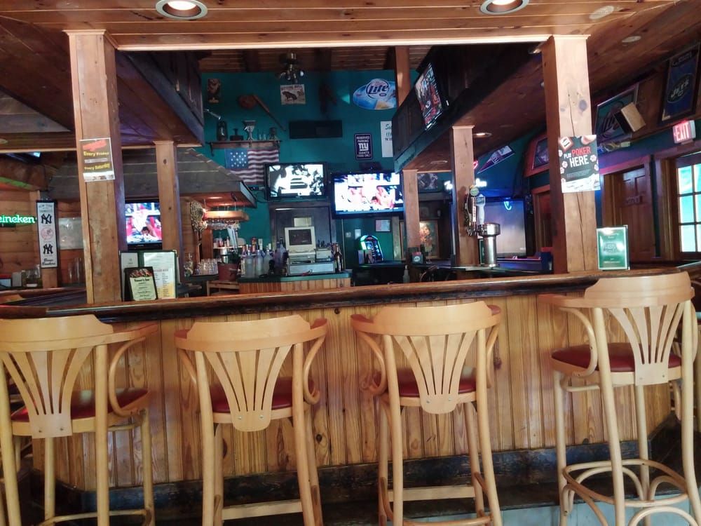 Tommy’s Inn At Millstone 38 Reviews Bars 560 Monmouth Rd
