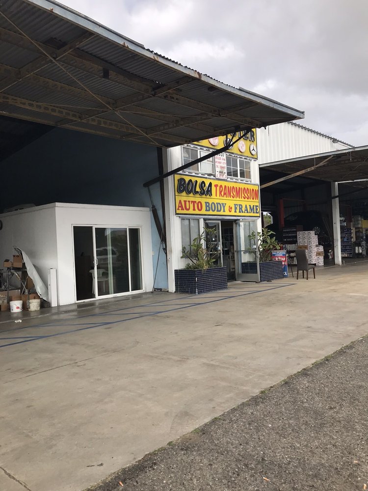 bolsa repairing shop near me