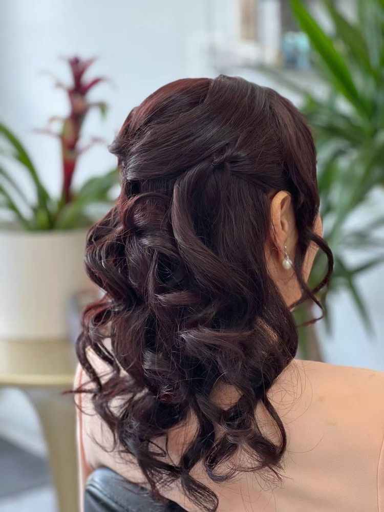 Well Light Beauty Hair Salon
