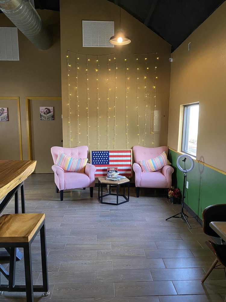 Perro Café