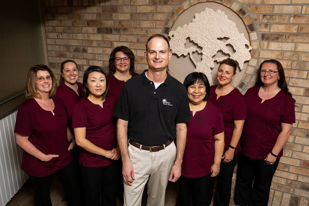 image of business Oakbrook Family Dentistry