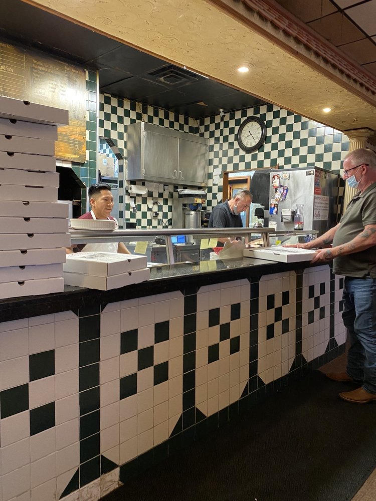Sali's Pizza & Pasta