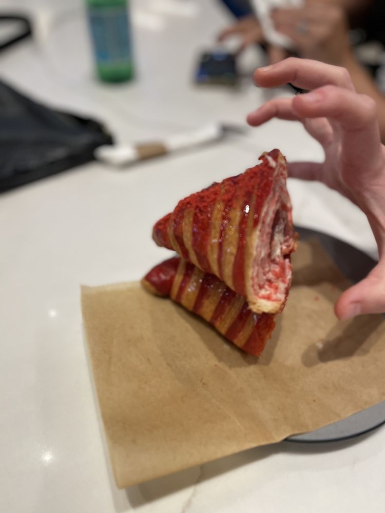 L’Artisane Bakery