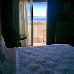 Blue Bay Inn And Suites 36 Photos 27 Reviews Hotels 901